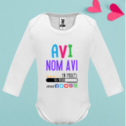 "AVI, EN PROCÉS" Body m/llarga personalitzat per anunciar un embaràs