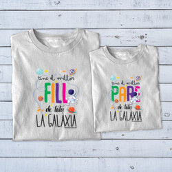 "TINC EL MILLOR PARE DE TOTA LA GALÀXIA_ TINC EL MILLOR FILL DE TOTA LA GALÀXIA" Pack samarreta clara Adult + samarreta clara nen