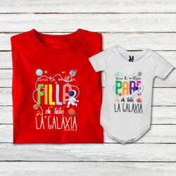 "TINC EL MILLOR PARE DE TOTA LA GALÀXIA_ TINC LA MILLOR FILLA DE TOTA LA GALÀXIA" Pack samarreta fosca Adult + samarreta clara nen