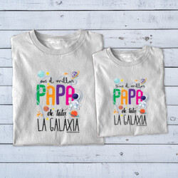 "SOC EL MILLOR PAPA DE TOTA LA GALÀXIA_ TINC EL MILLOR PAPA DE TOTA LA GALÀXIA" Pack samarreta Adult + samarreta nen